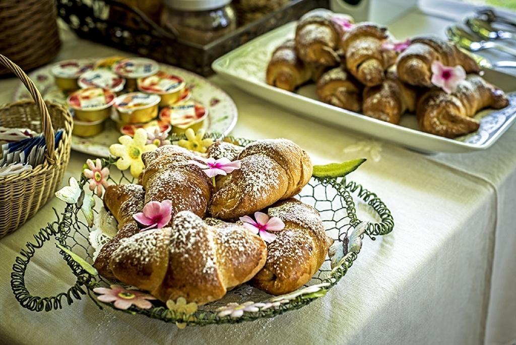 Sant'Agata Li Battiati Relais De Charme - B&B Short Lets La Casa Di Francesca المظهر الخارجي الصورة
